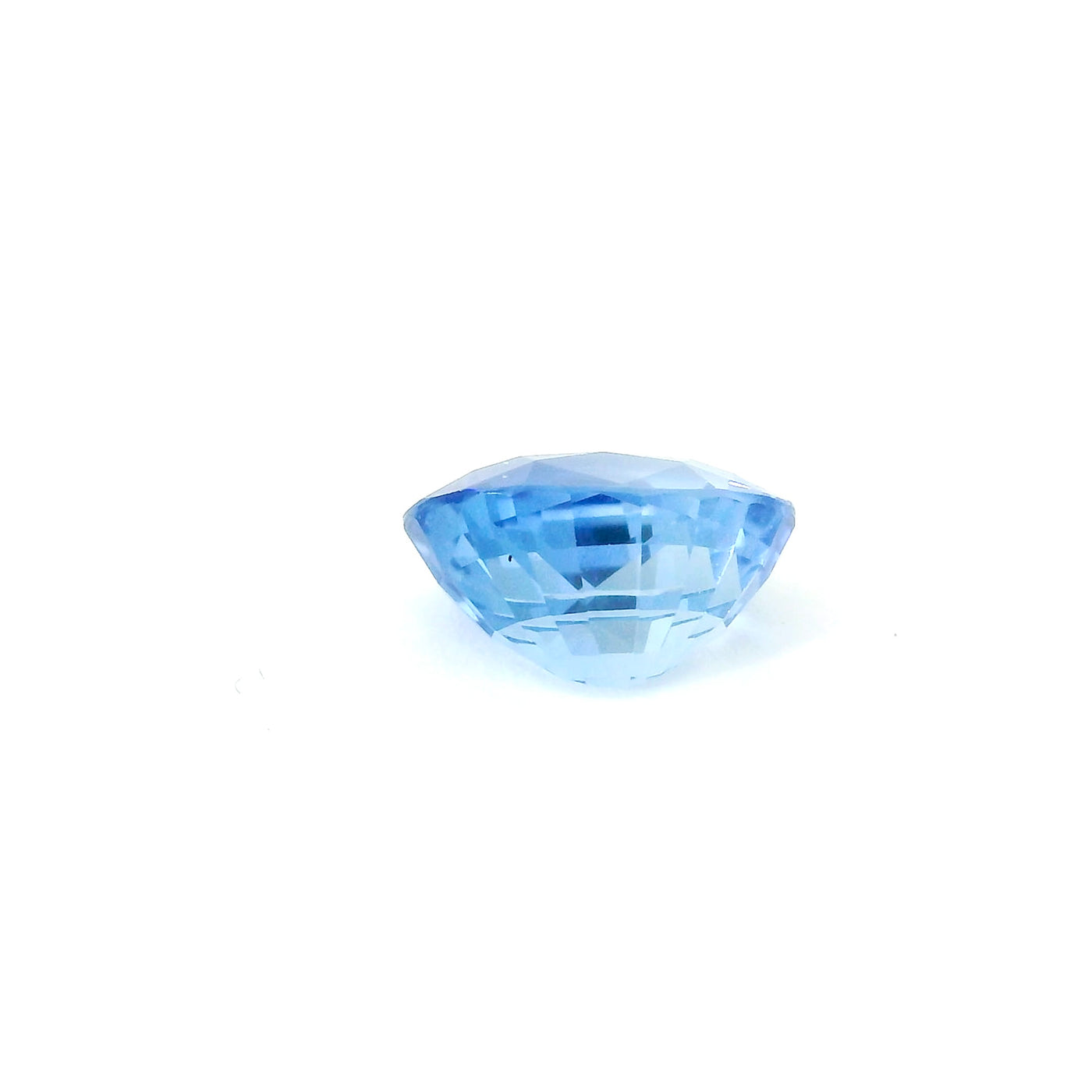 Saphir bleu 0.82 carats ovale non chauffé