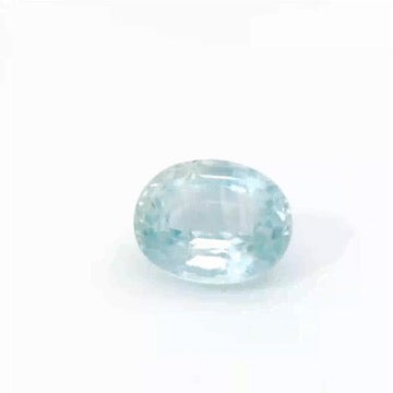 Saphir bleu clair 1.58 carats ovale non chauffé