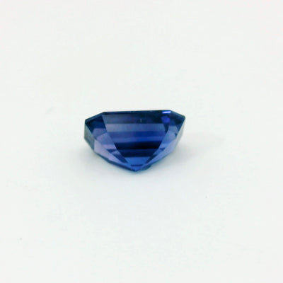 Saphir bleu 0.89 carat émeraude non chauffé