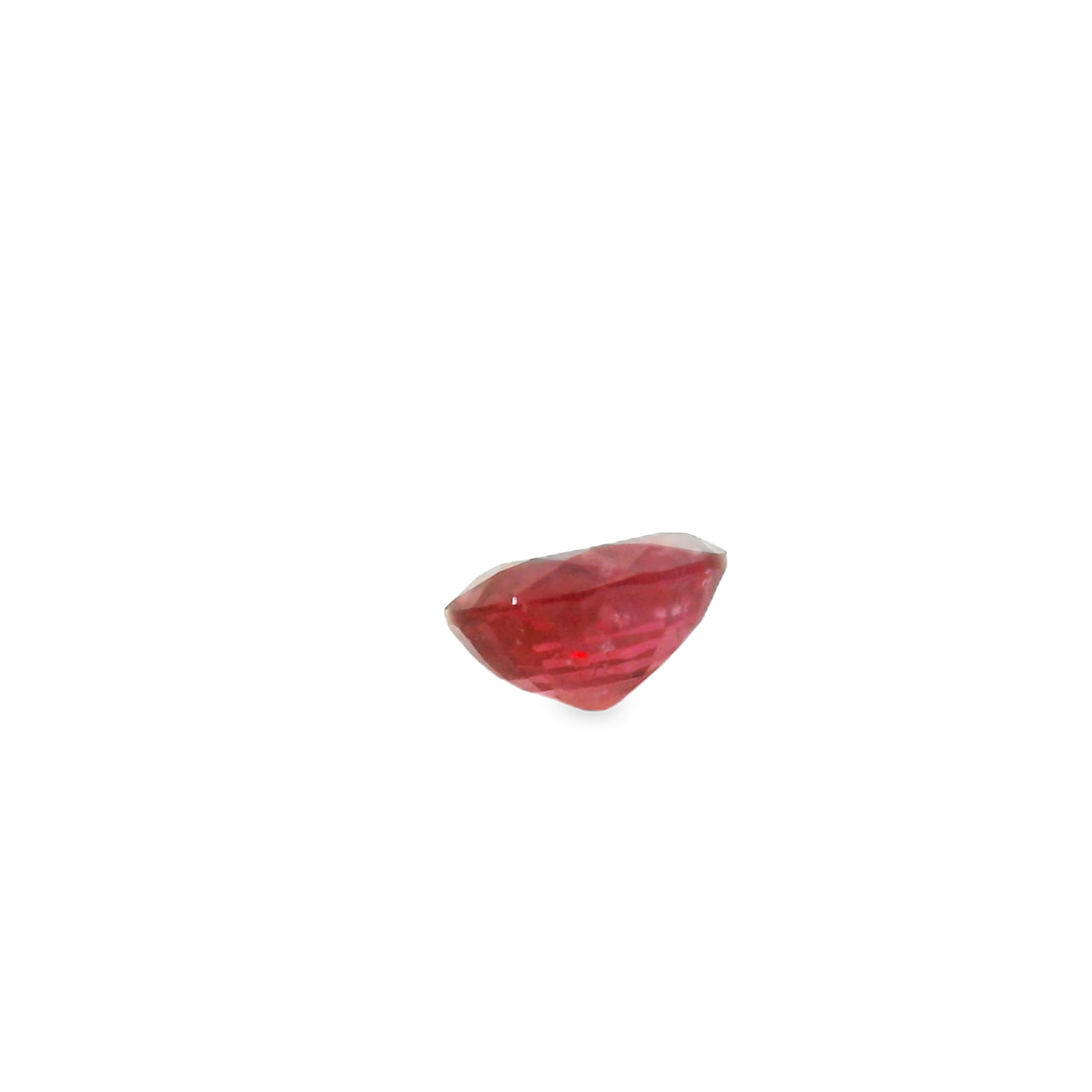 Rubis 0.72 carats ovale non chauffé