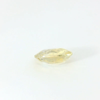 Saphir jaune 1 carat ovale non chauffé