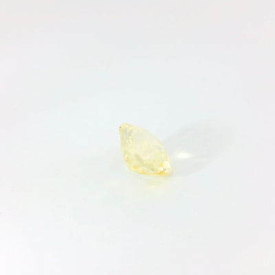 Saphir jaune 1.40 carats ovale non chauffé