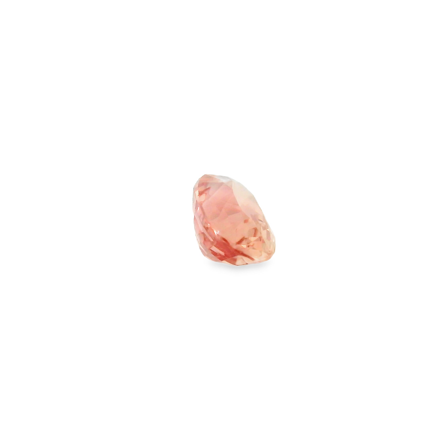 Saphir Padparadscha ovale 0.63 carats ovale chauffé