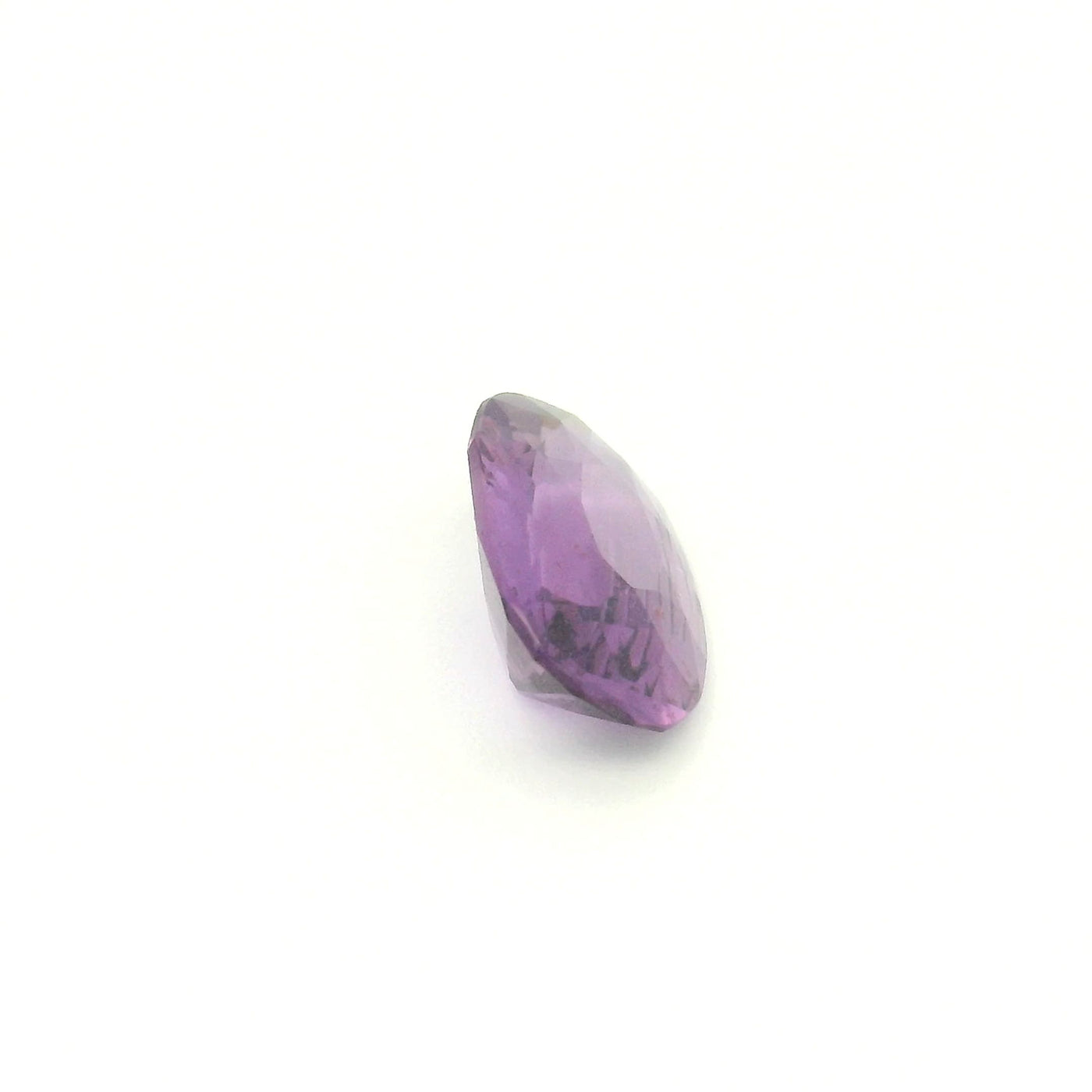 Saphir violet 1.85 carats ovale non chauffé