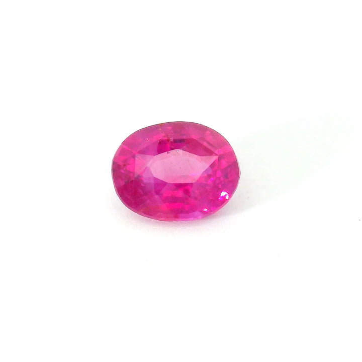 Saphir rose intense de Sri Lanka 0.94 carat non chauffé ovale