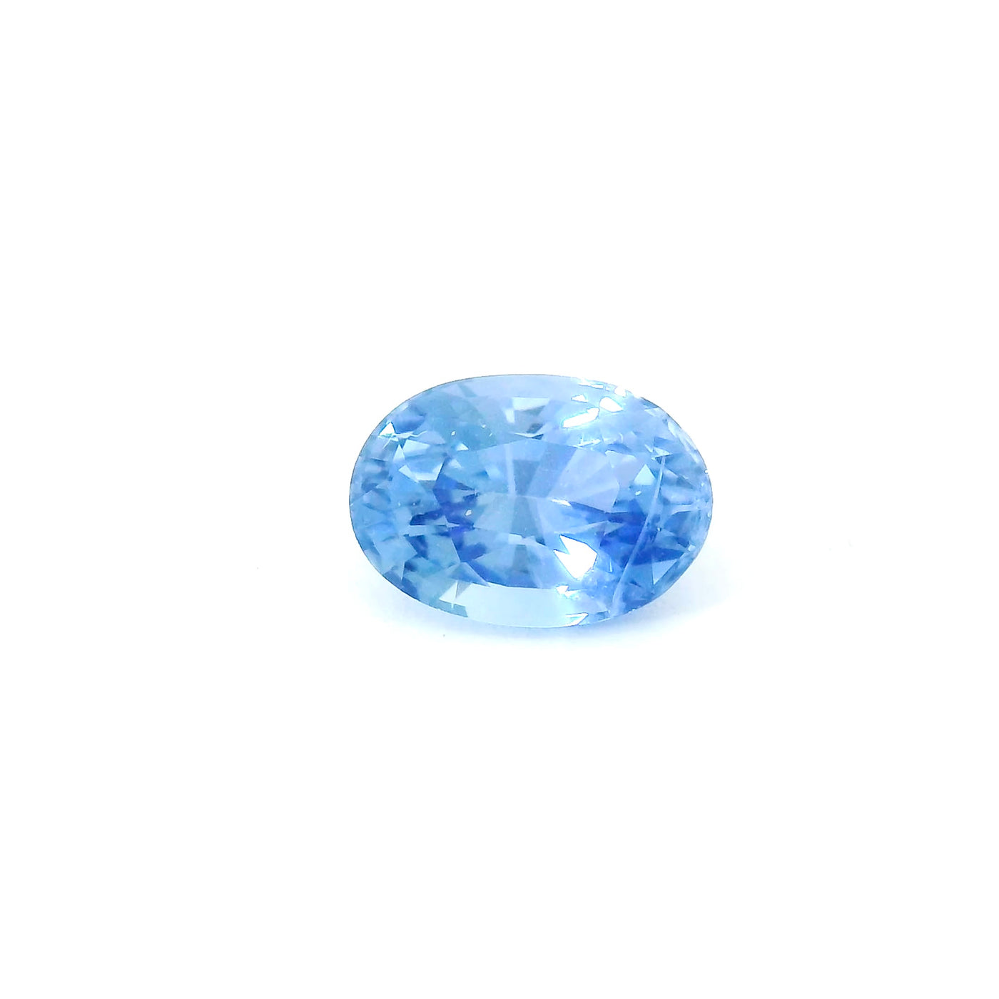 Saphir bleu 0.82 carats ovale non chauffé