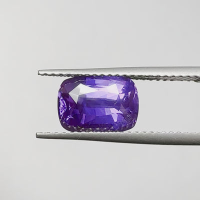 Saphir violet 3.34 carats coussin non chauffé