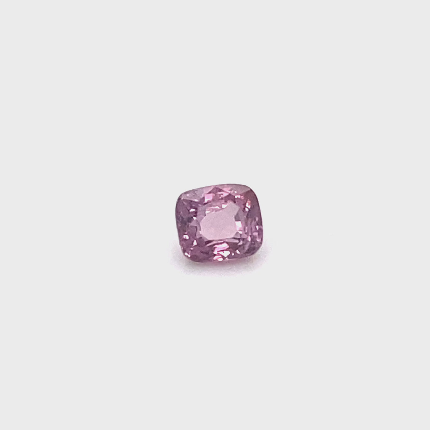 Spinelle rose 1.07 carats coussin
