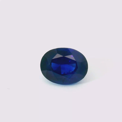 Saphir bleu 2.03 carats ovale non chauffé