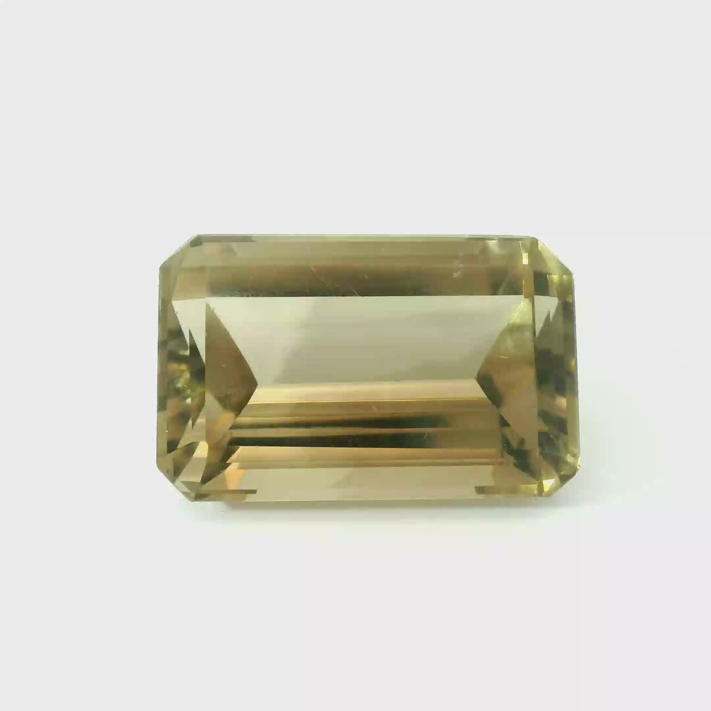 Quartz fumé 53.5 carats