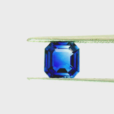 Saphir bleu 0.85 carat asscher chauffé