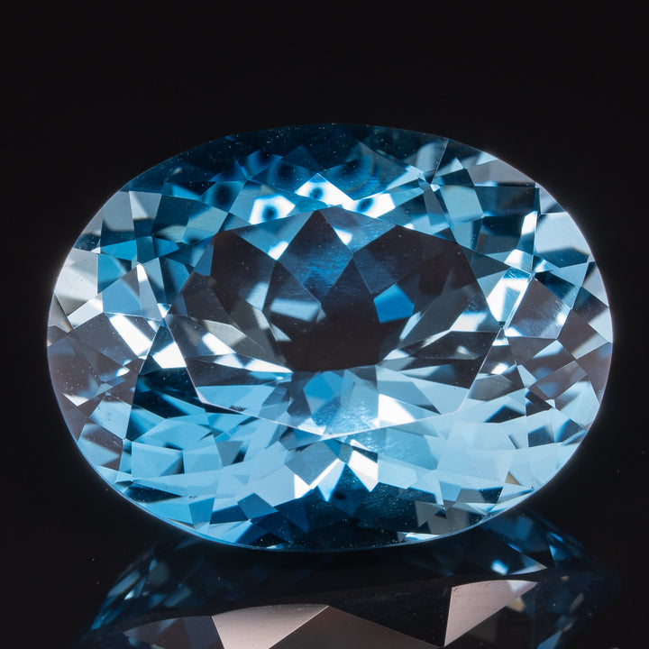 Aigue-marine Santa Maria 13.1 carats ovale Madagascar - vue 1