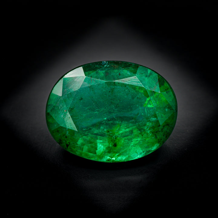 Emeraude 2.88 carats ovale huilée - vue 1