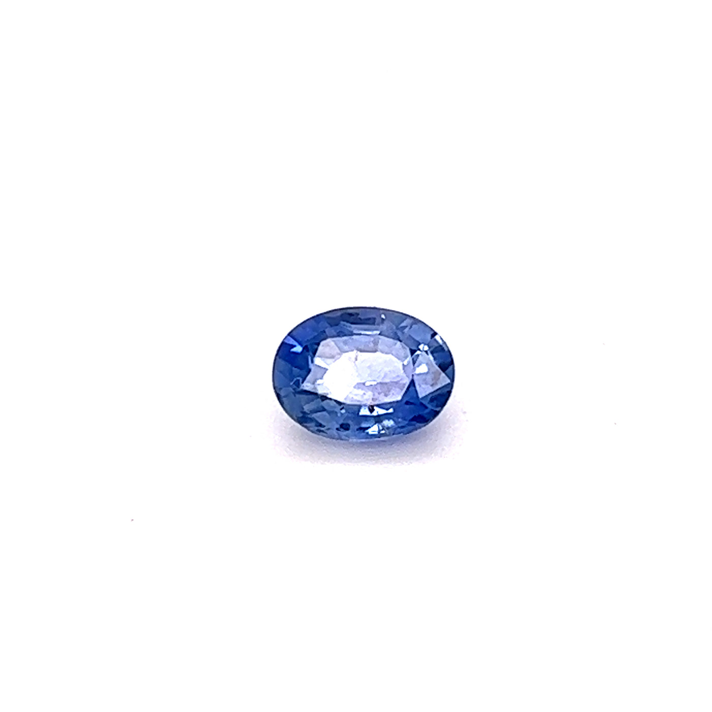 Saphir bleu 0.85 carat ovale non chauffé