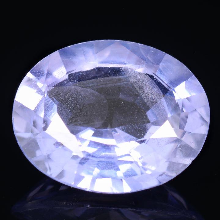 Saphir bleu 1.34 carats ovale non chauffé - vue 1