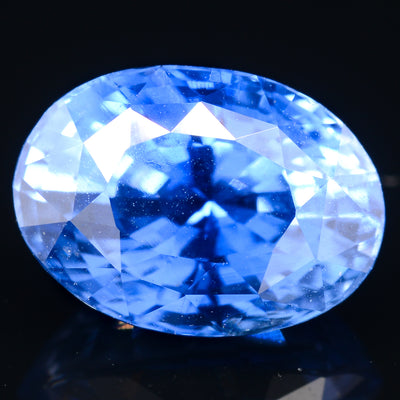 Saphir bleu 2.05 carats ovale non chauffé