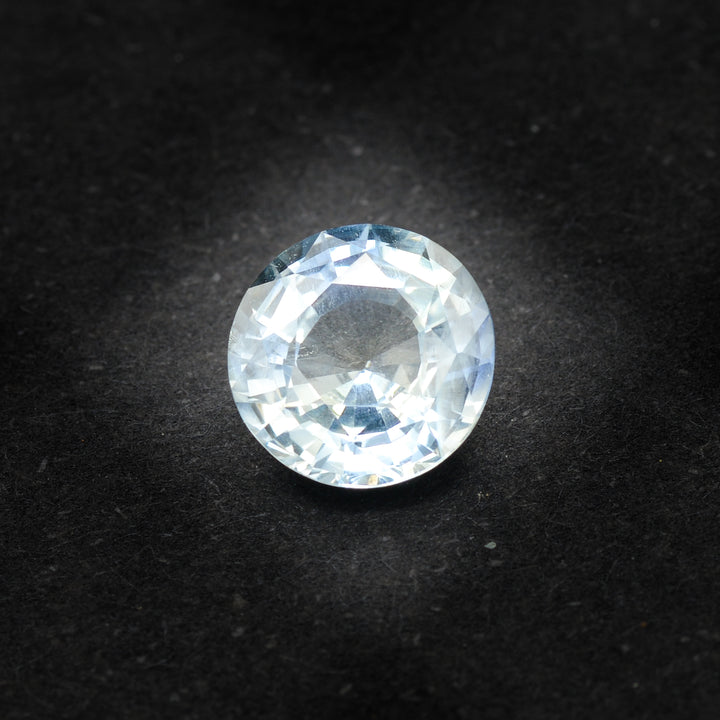 Saphir blanc 2.06 carats rond non chauffé - vue 1