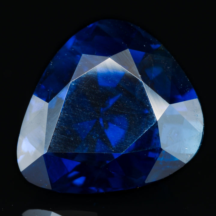 Saphir bleu 2.76 carats poire chauffé - vue 1