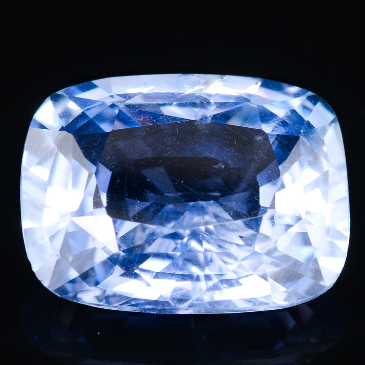 Saphir bleu 4.07 carats coussin non chauffé - vue 1