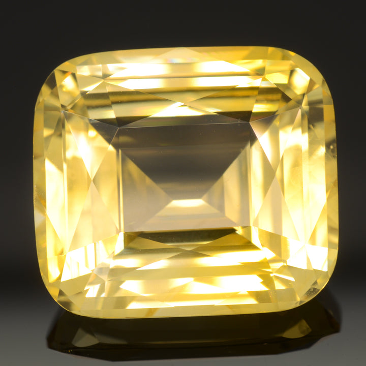 Saphir jaune 22.22 carats coussin non chauffé - vue 1
