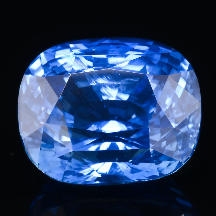 Saphir bleu 5.04 carats coussin non chauffé - vue 1