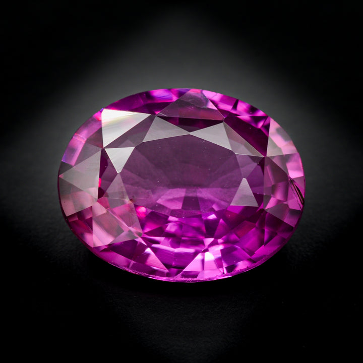 Saphir rose 2.11 carats ovale non chauffé - vue 1