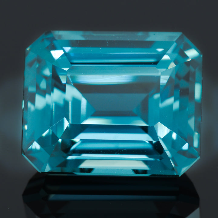 Saphir Bleu-vert 10.09 carats non chauffé émeraude - vue 1