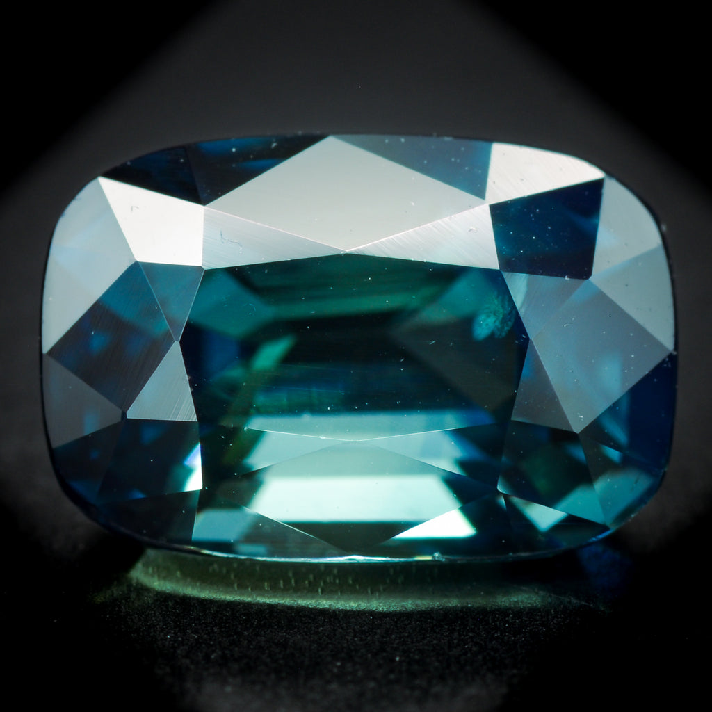 RARE !! SAPHIR BLEU VERT D'AUSTRALIE : 5.4 mm x 4.2 mm ★★ p249.129T RARE !! SAPHIR BLEU VERT D'AUSTRALIE : 5.4 mm x 4.2 mm ★★ p249.129T
