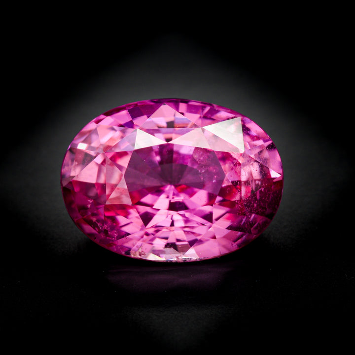 Saphir padparadscha 2.22 carats ovale chauffé - vue 1