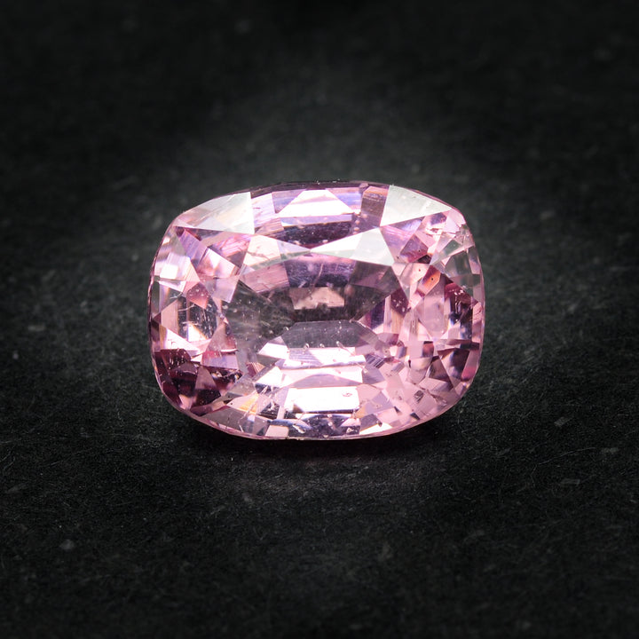 Spinelle rose 2.65 carats coussin non traité Tadjikistan - vue 1