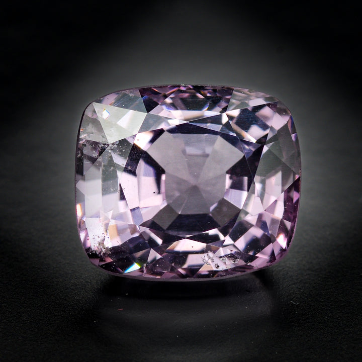 Spinelle gris-rose 2.33 carats coussin - vue 1