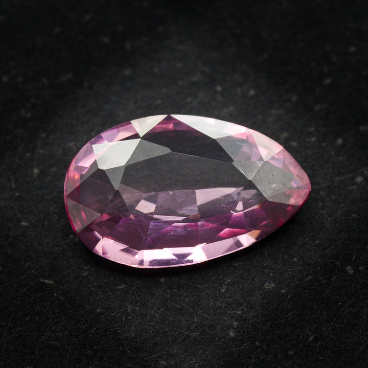 Spinelle rose 1.30 carats poire non traitée Tadjikistan - vue 1