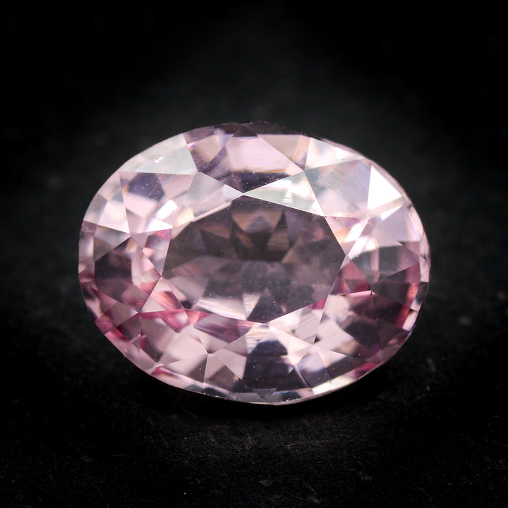 Spinelle rose 1.96 carats ovale non traité Tadjikistan - vue 1