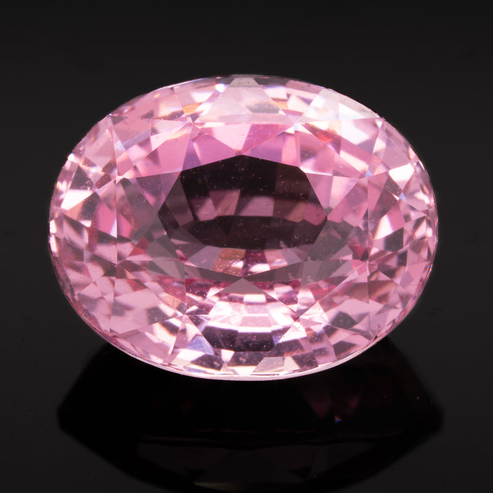 Spinelle rose 4.28 carats ovale Tadjikistan - vue 1