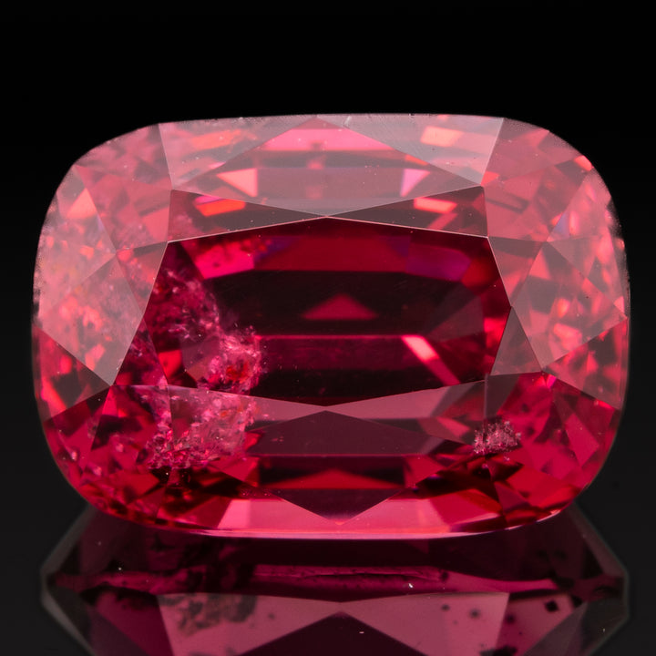 Spinelle rouge 2.04 carats coussin - vue 1