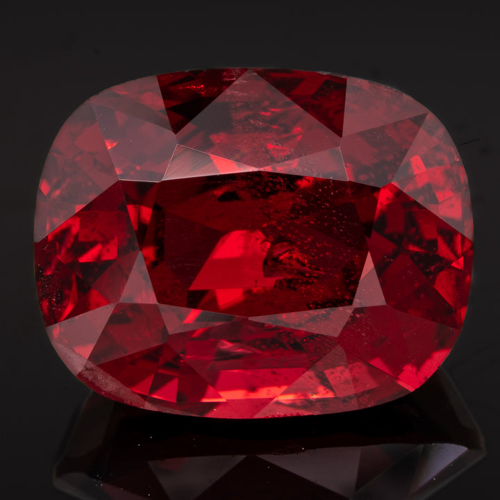 Spinelle rouge 4.22 carats coussin - vue 1