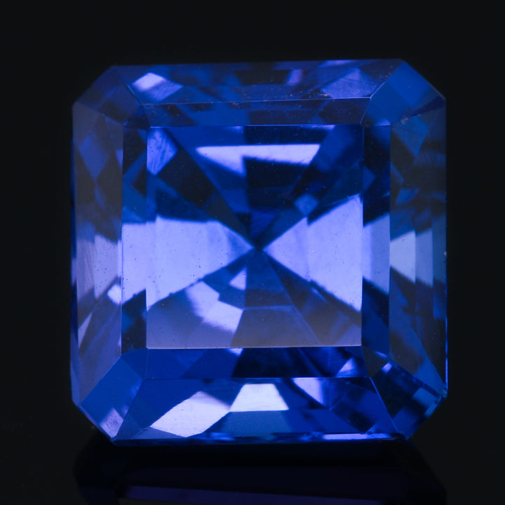 Tanzanite 4.40 carats émeraude - vue 1