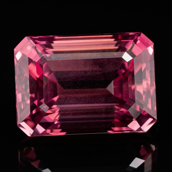 Tourmaline rose 10.68 carats émeraude - vue 1