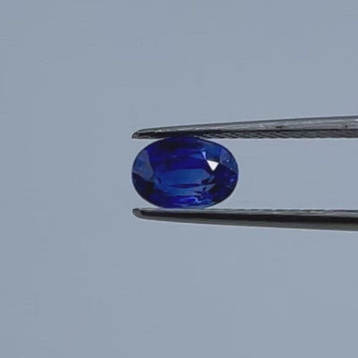 Saphir bleu chauffé 1.33 cts ovale