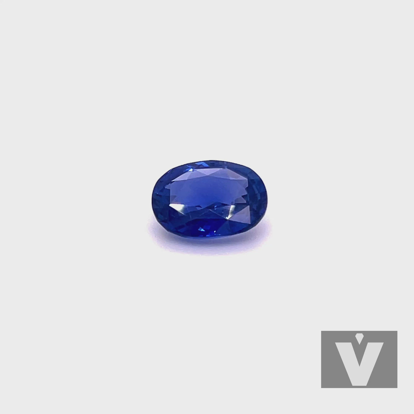 *PRIX SUR DEMANDE* Saphir bleu 6.04 carats ovale non chauffé