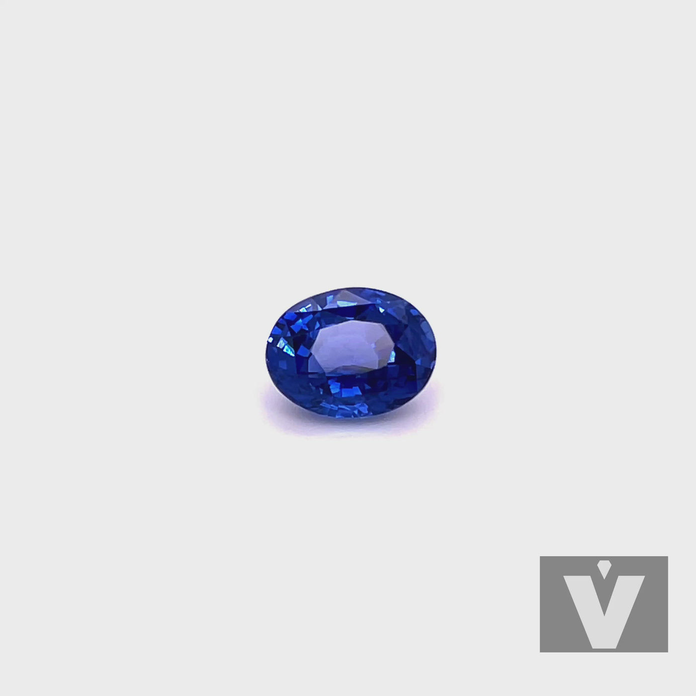 *PRIX SUR DEMANDE* Saphir bleu 4.05 carats ovale non chauffé